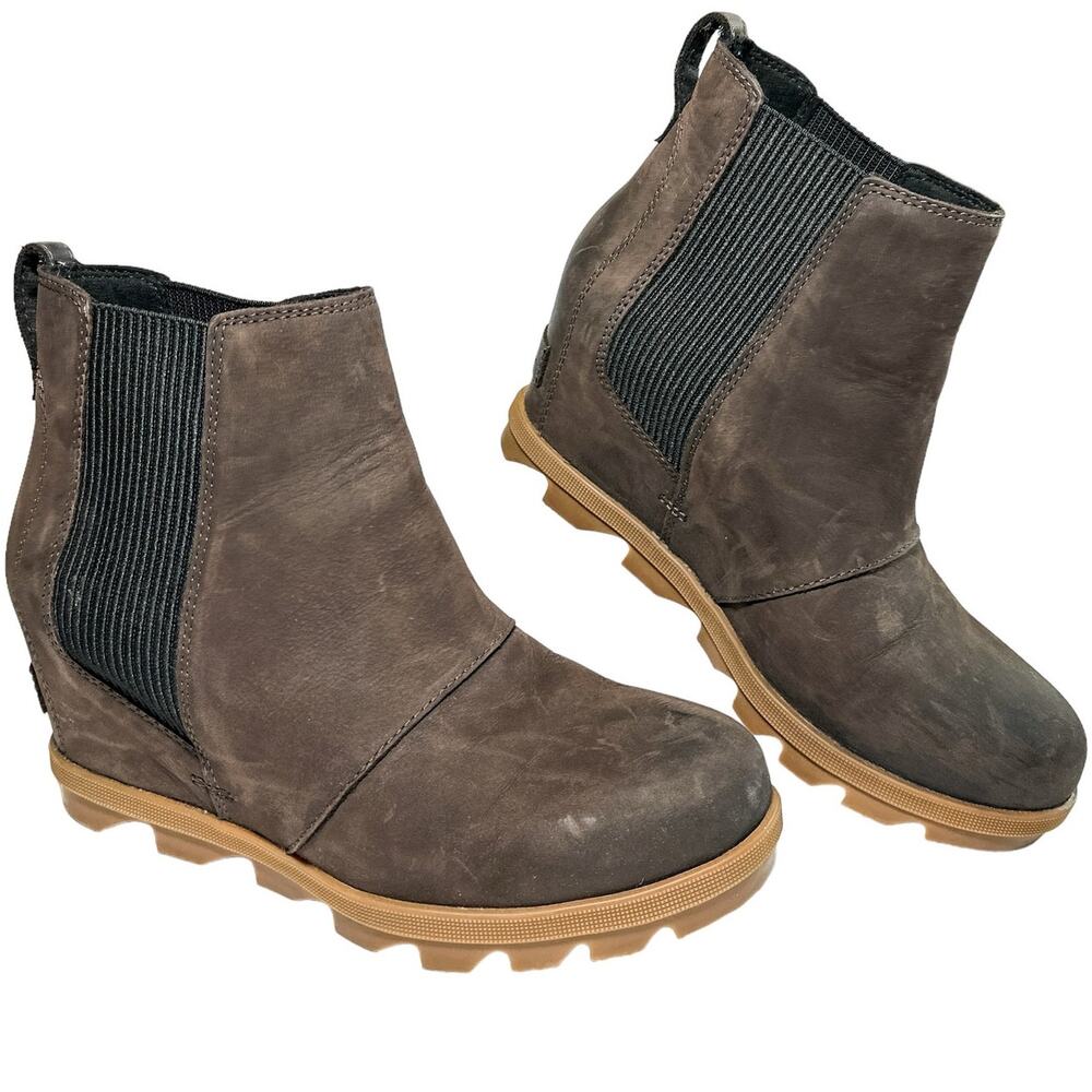 Sorel Joan of Arctic Wedge II Chelsea Leather Lug Sole Ankle Boot Brown Black 8